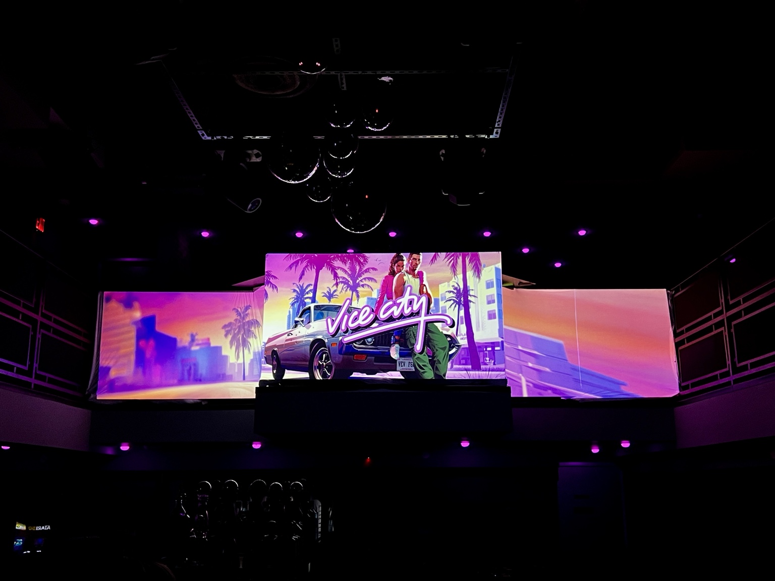 Live entertainment environment